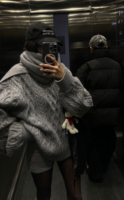 DANIEL PORTLAND™ I Lazy Chic Sweater Set