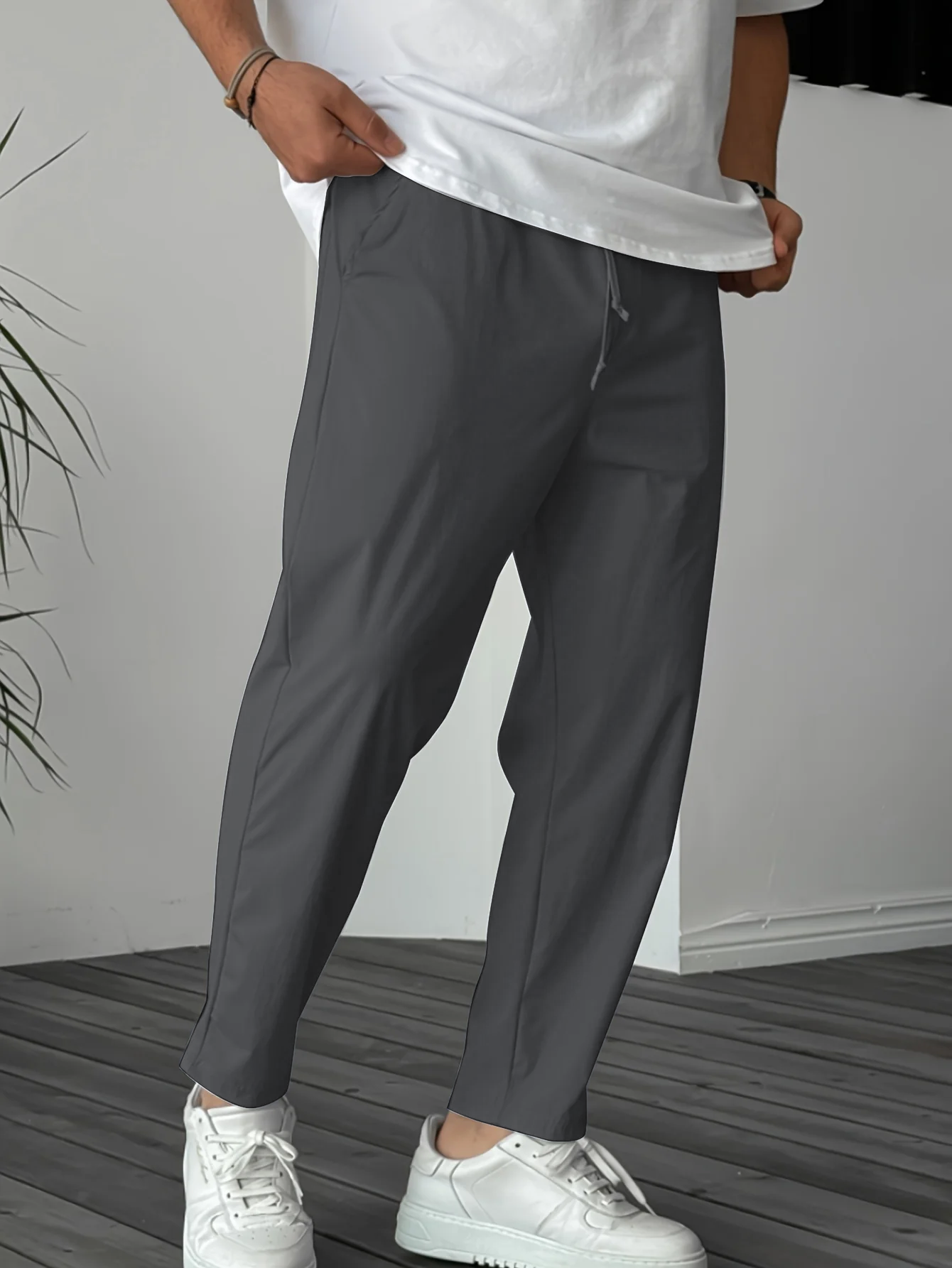 Vittorio™ | Elegant Tapered Trousers with Drawstring